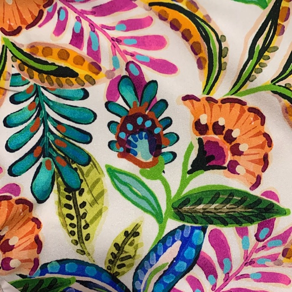 Sunshine 79 swimsuit - v plunge one piece w tummy control size 6 bathing suit - Picture 3 of 14